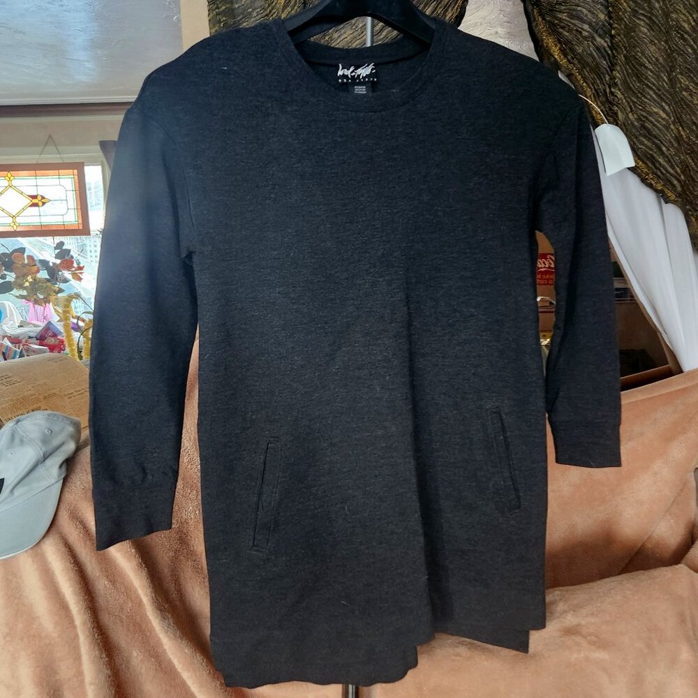 B17  Gorgeous Lord & Taylor 424 Fifth Super thick w/pockets soft & warm